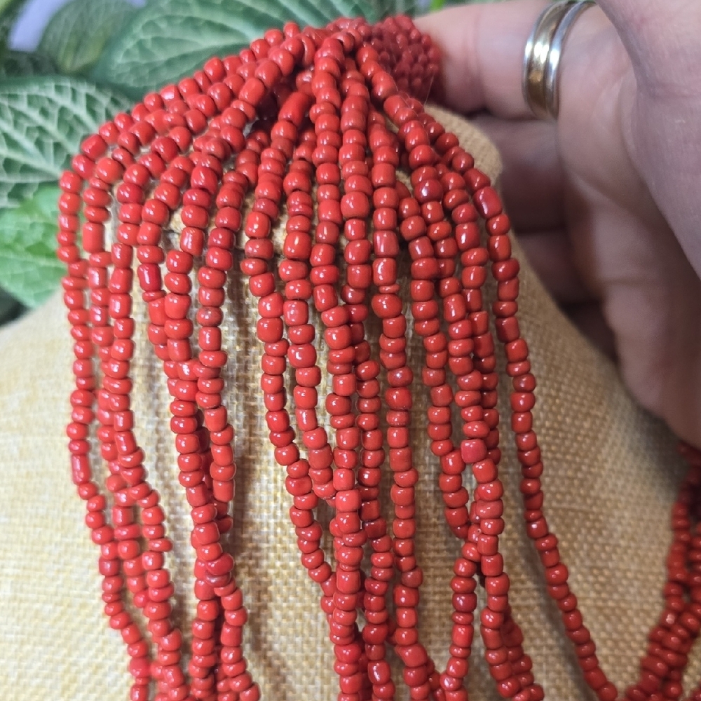 15 Strand Coral Red Glass Beaded Necklace With A Beaded Toggle Clasp - Picture 7 of 9